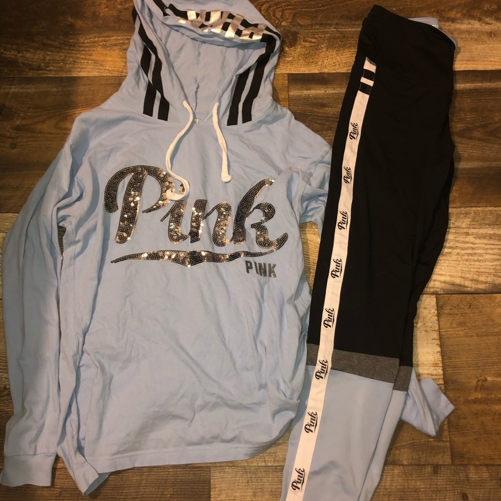 Worn once Victoria’s Secret matching set